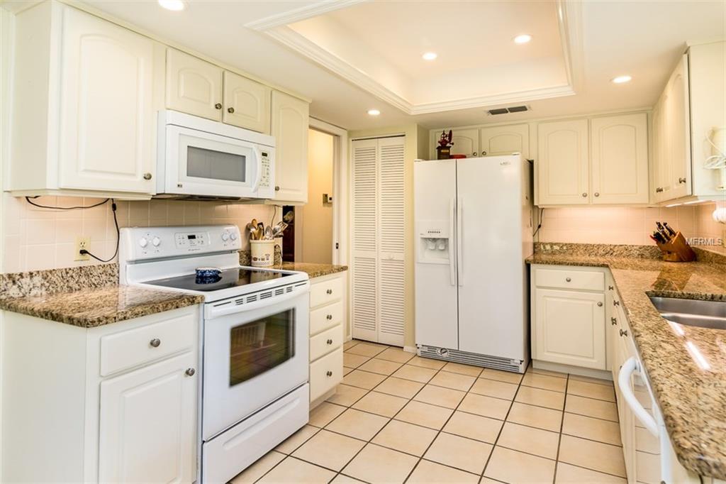 3812 TARPON POINTE CIRCLE, PALM HARBOR, Florida 34684, 3 Bedrooms Bedrooms, 7 Rooms Rooms,2 BathroomsBathrooms,Residential,For sale,TARPON POINTE,U7847563