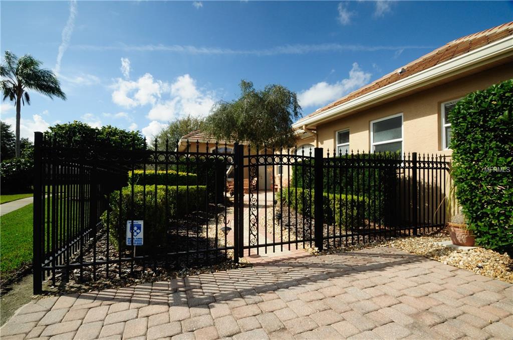 11241 WILLOW GARDENS DRIVE, WINDERMERE, Florida 34786, 6 Bedrooms Bedrooms, 10 Rooms Rooms,5 BathroomsBathrooms,Residential,For sale,WILLOW GARDENS,O5561999