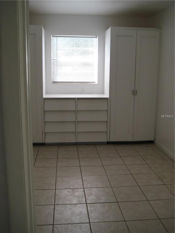 6801 N CLEARVIEW AVENUE, TAMPA, Florida 33614, 4 Bedrooms Bedrooms, 5 Rooms Rooms,2 BathroomsBathrooms,Residential,For sale,CLEARVIEW,T2907111