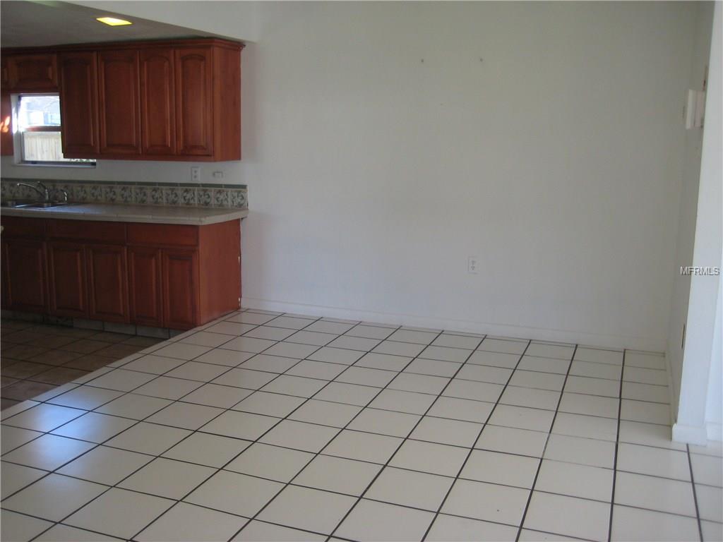 6801 N CLEARVIEW AVENUE, TAMPA, Florida 33614, 4 Bedrooms Bedrooms, 5 Rooms Rooms,2 BathroomsBathrooms,Residential,For sale,CLEARVIEW,T2907111