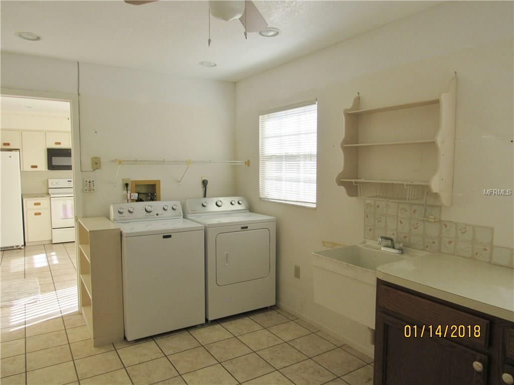 3606 57TH AVENUE DRIVE W, BRADENTON, Florida 34210, 3 Bedrooms Bedrooms, 9 Rooms Rooms,2 BathroomsBathrooms,Residential,For sale,57TH AVENUE,A4206923