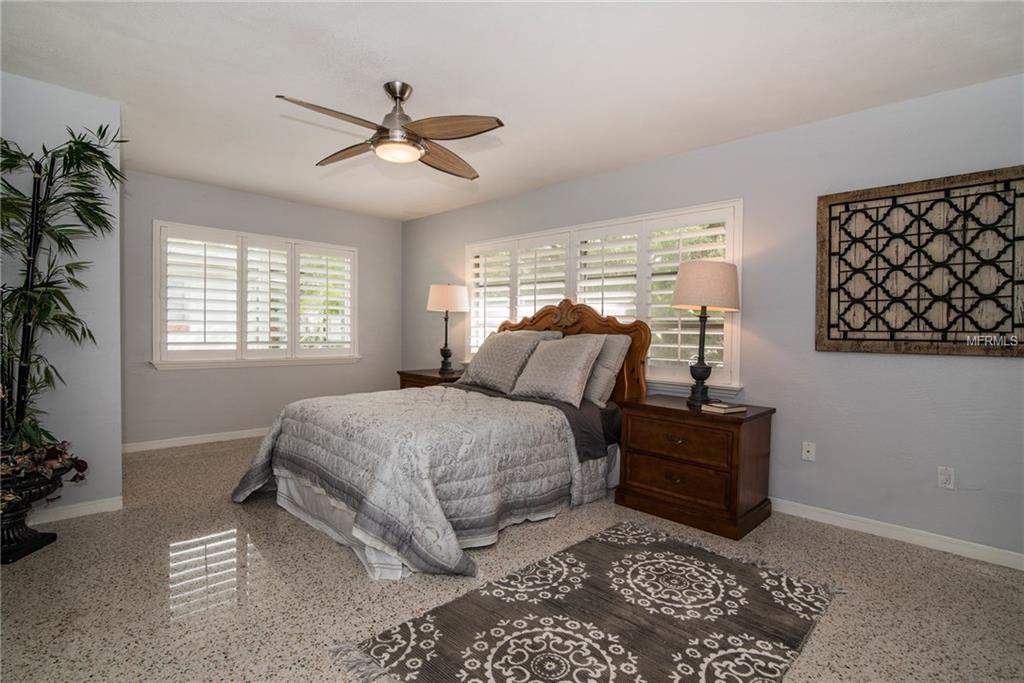 4401 BIRCH STREET NE, ST PETERSBURG, Florida 33703, 3 Bedrooms Bedrooms, 5 Rooms Rooms,2 BathroomsBathrooms,Residential,For sale,BIRCH,U7844957