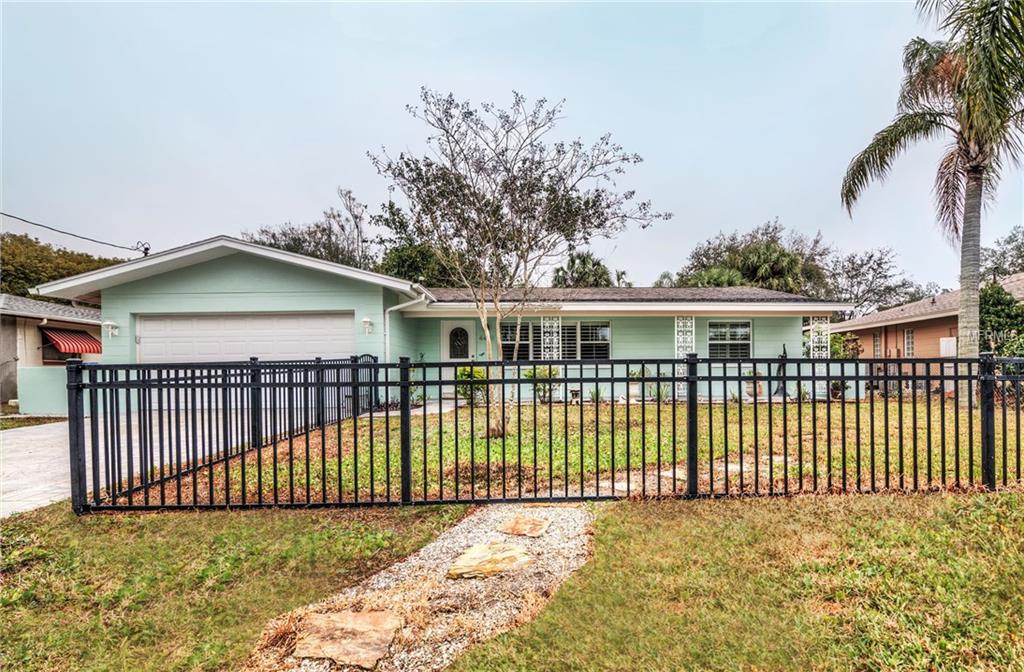 4401 BIRCH STREET NE, ST PETERSBURG, Florida 33703, 3 Bedrooms Bedrooms, 5 Rooms Rooms,2 BathroomsBathrooms,Residential,For sale,BIRCH,U7844957