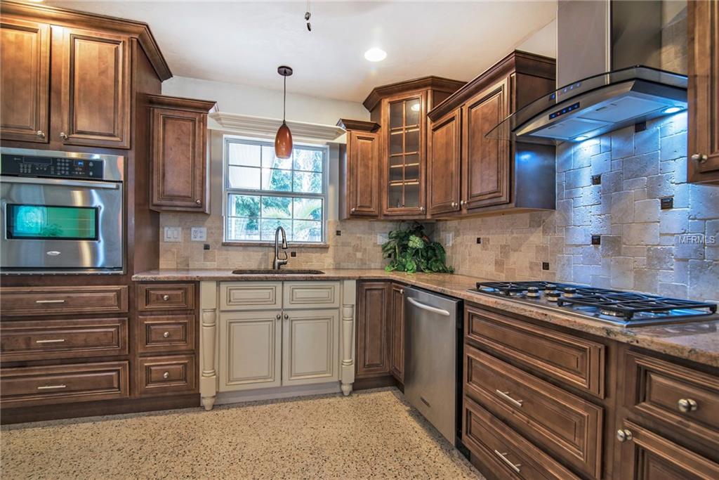 4401 BIRCH STREET NE, ST PETERSBURG, Florida 33703, 3 Bedrooms Bedrooms, 5 Rooms Rooms,2 BathroomsBathrooms,Residential,For sale,BIRCH,U7844957