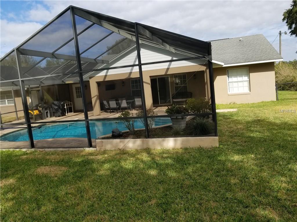 1508 KAYLOR COURT NE, WINTER HAVEN, Florida 33881, 3 Bedrooms Bedrooms, 8 Rooms Rooms,2 BathroomsBathrooms,Residential,For sale,KAYLOR,P4718851