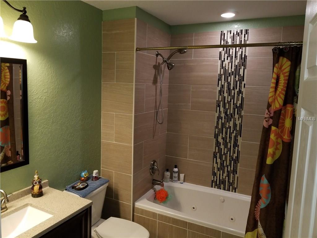 1508 KAYLOR COURT NE, WINTER HAVEN, Florida 33881, 3 Bedrooms Bedrooms, 8 Rooms Rooms,2 BathroomsBathrooms,Residential,For sale,KAYLOR,P4718851