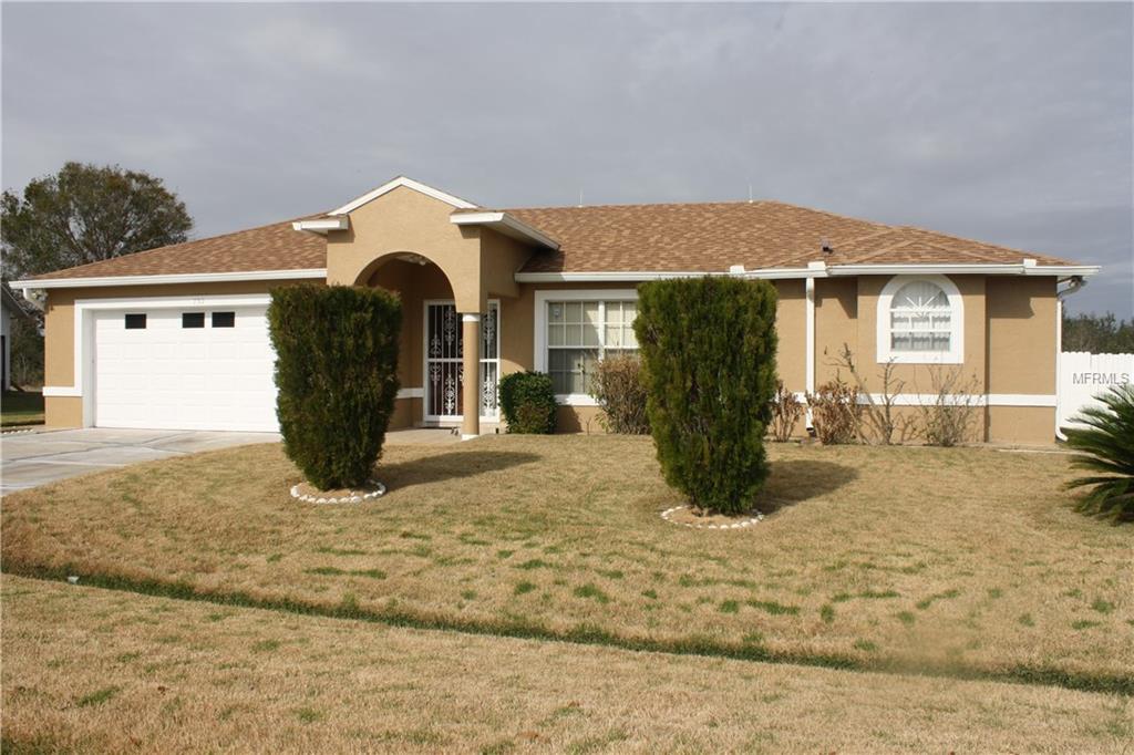 732 AMERICANA COURT, KISSIMMEE, Florida 34758, 3 Bedrooms Bedrooms, 9 Rooms Rooms,2 BathroomsBathrooms,Residential,For sale,AMERICANA,O5560684