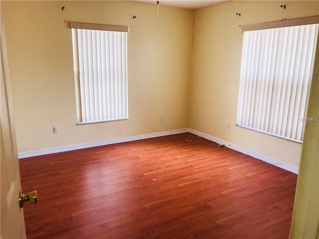 732 AMERICANA COURT, KISSIMMEE, Florida 34758, 3 Bedrooms Bedrooms, 9 Rooms Rooms,2 BathroomsBathrooms,Residential,For sale,AMERICANA,O5560684