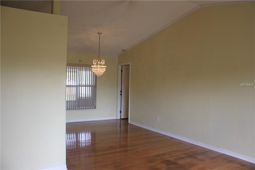 732 AMERICANA COURT, KISSIMMEE, Florida 34758, 3 Bedrooms Bedrooms, 9 Rooms Rooms,2 BathroomsBathrooms,Residential,For sale,AMERICANA,O5560684