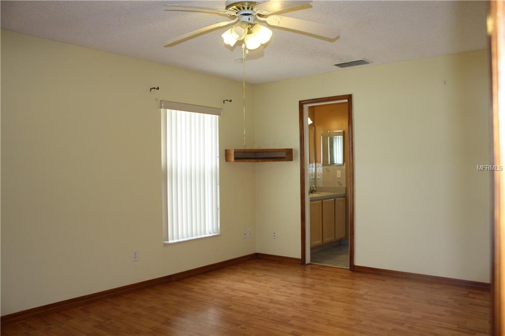 732 AMERICANA COURT, KISSIMMEE, Florida 34758, 3 Bedrooms Bedrooms, 9 Rooms Rooms,2 BathroomsBathrooms,Residential,For sale,AMERICANA,O5560684