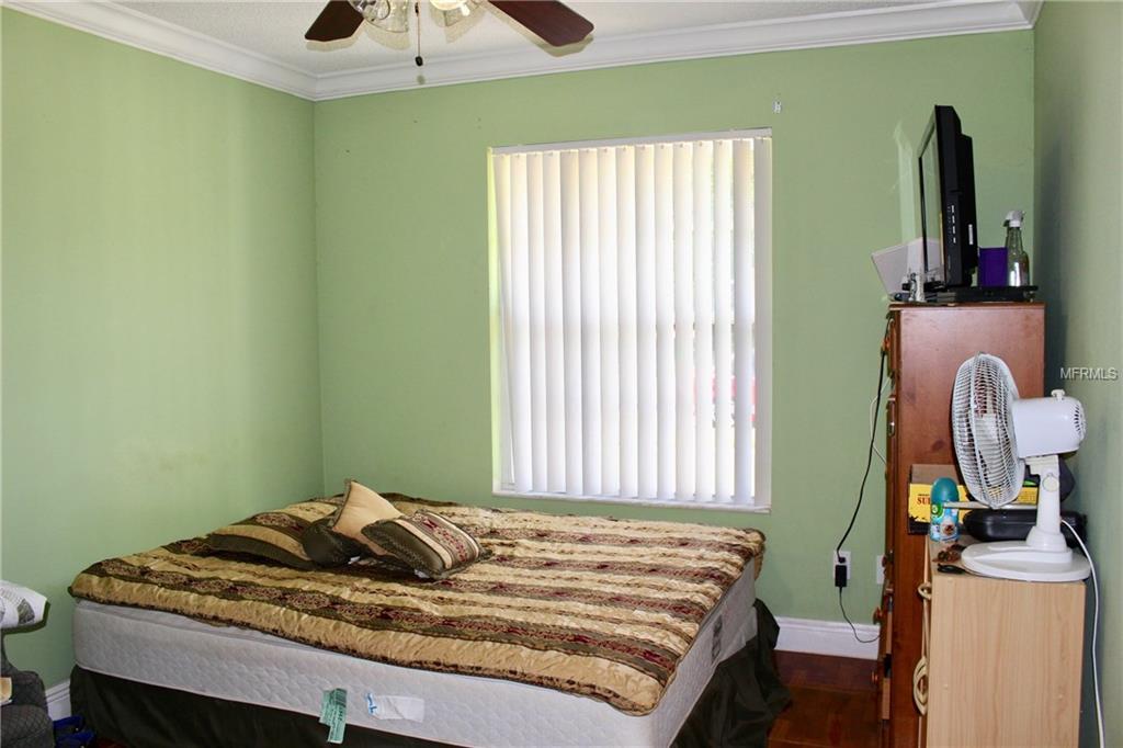 8513 BLACK CREEK BOULEVARD, ORLANDO, Florida 32829, 3 Bedrooms Bedrooms, 3 Rooms Rooms,2 BathroomsBathrooms,Residential,For sale,BLACK CREEK,O5561514