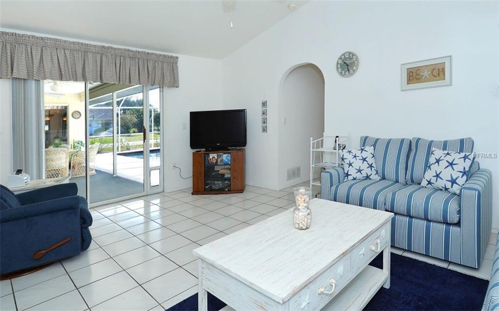 1 SPORTSMAN CIR, ROTONDA WEST, Florida 33947, 3 Bedrooms Bedrooms, 9 Rooms Rooms,2 BathroomsBathrooms,Residential,For sale,SPORTSMAN CIR,D5922994