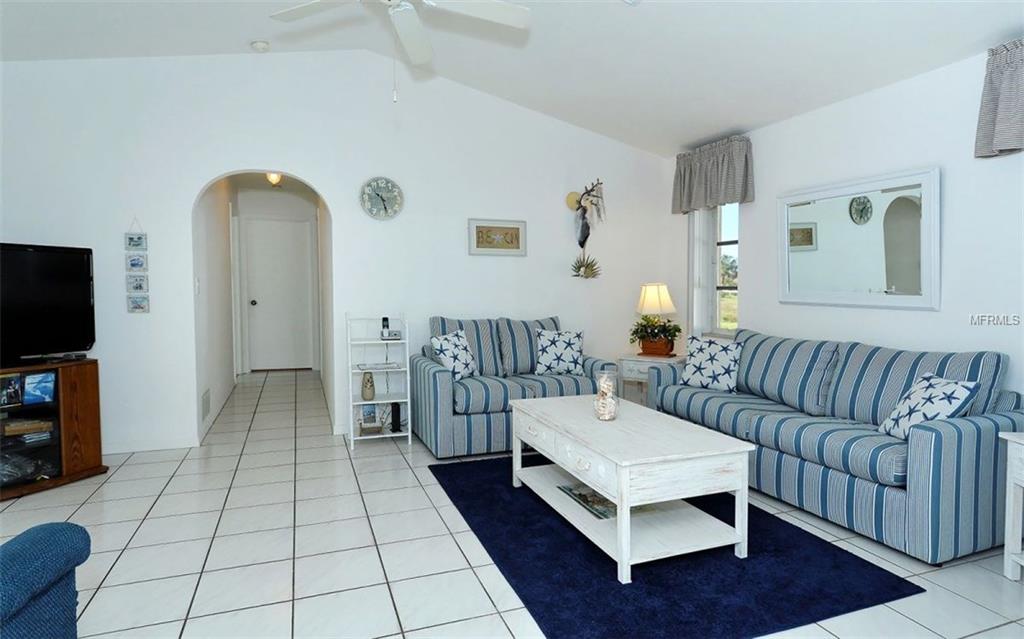 1 SPORTSMAN CIR, ROTONDA WEST, Florida 33947, 3 Bedrooms Bedrooms, 9 Rooms Rooms,2 BathroomsBathrooms,Residential,For sale,SPORTSMAN CIR,D5922994