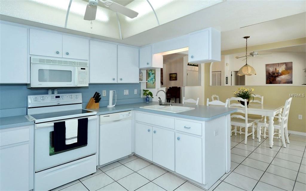 1 SPORTSMAN CIR, ROTONDA WEST, Florida 33947, 3 Bedrooms Bedrooms, 9 Rooms Rooms,2 BathroomsBathrooms,Residential,For sale,SPORTSMAN CIR,D5922994