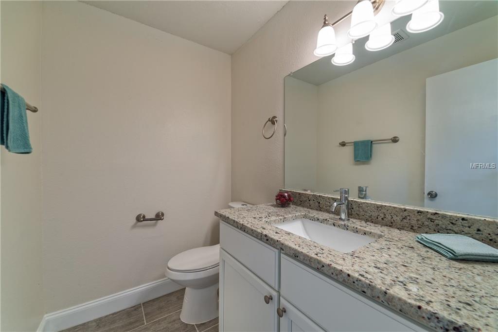 5435 BAY LAGOON CIRCLE, ORLANDO, Florida 32819, 4 Bedrooms Bedrooms, 6 Rooms Rooms,2 BathroomsBathrooms,Residential,For sale,BAY LAGOON,O5562000