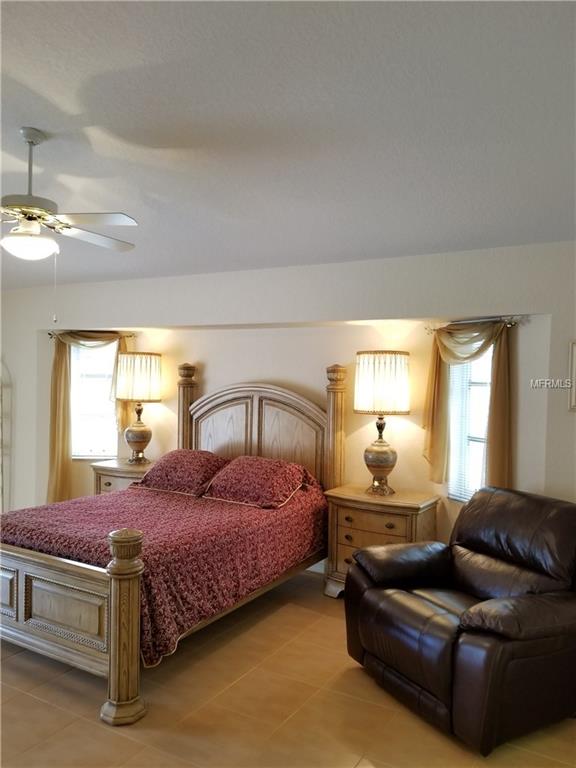 459 LAKE OF THE WOODS DRIVE, VENICE, Florida 34293, 3 Bedrooms Bedrooms, 7 Rooms Rooms,2 BathroomsBathrooms,Residential,For sale,LAKE OF THE WOODS,A4195380