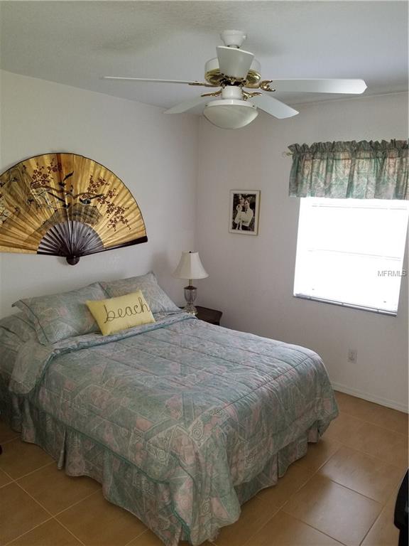 459 LAKE OF THE WOODS DRIVE, VENICE, Florida 34293, 3 Bedrooms Bedrooms, 7 Rooms Rooms,2 BathroomsBathrooms,Residential,For sale,LAKE OF THE WOODS,A4195380