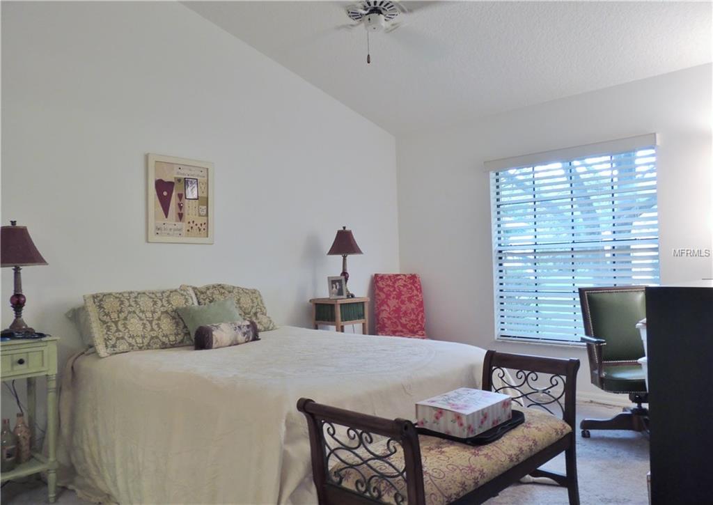 224 JUNIPER WAY, TAVARES, Florida 32778, 2 Bedrooms Bedrooms, 5 Rooms Rooms,2 BathroomsBathrooms,Residential,For sale,JUNIPER,G4847898