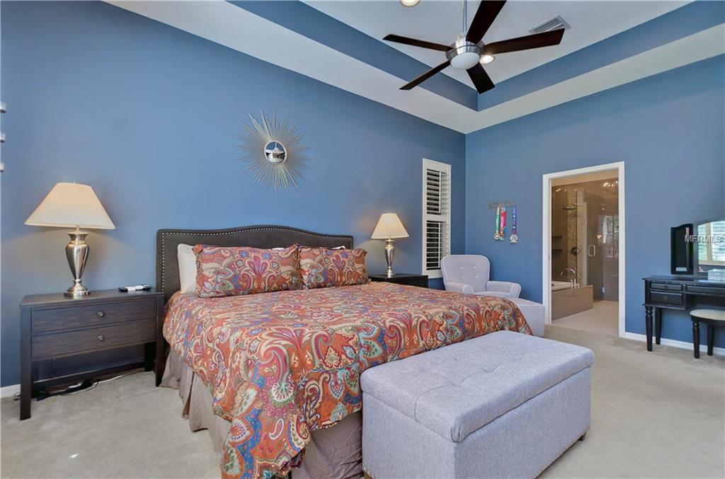 10502 CASTLEFORD WAY, TAMPA, Florida 33626, 5 Bedrooms Bedrooms, 3 Rooms Rooms,3 BathroomsBathrooms,Residential,For sale,CASTLEFORD,T2917390