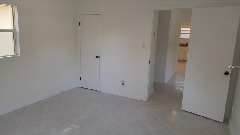 917 E LAMBRIGHT STREET, TAMPA, Florida 33604, 3 Bedrooms Bedrooms, 6 Rooms Rooms,1 BathroomBathrooms,Residential,For sale,LAMBRIGHT,T2919529