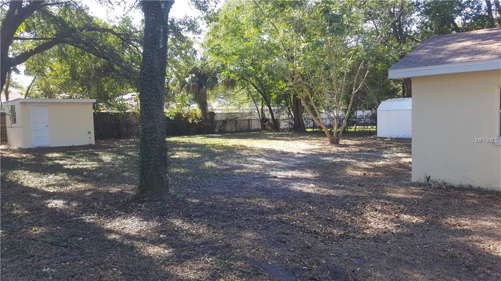 917 E LAMBRIGHT STREET, TAMPA, Florida 33604, 3 Bedrooms Bedrooms, 6 Rooms Rooms,1 BathroomBathrooms,Residential,For sale,LAMBRIGHT,T2919529