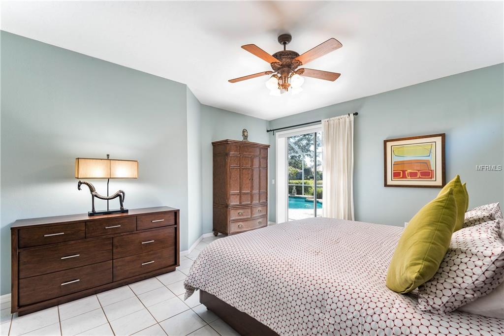 4914 OLD CREEK DRIVE, SARASOTA, Florida 34233, 3 Bedrooms Bedrooms, 7 Rooms Rooms,2 BathroomsBathrooms,Residential,For sale,OLD CREEK,N5916218