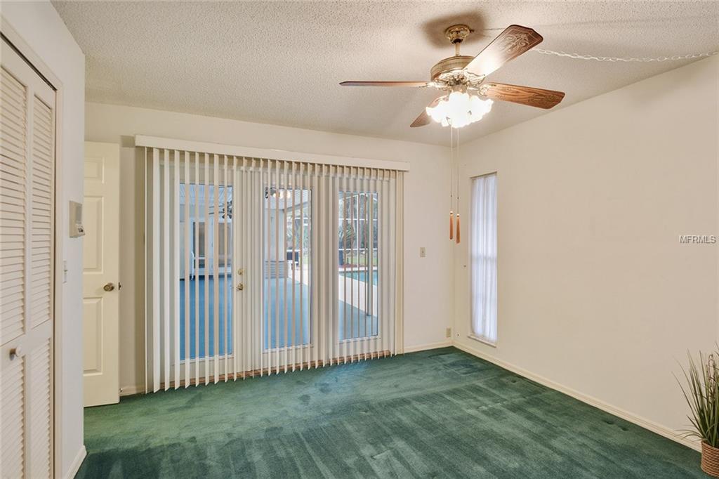 402 SPRING VALLEY LANE, ALTAMONTE SPRINGS, Florida 32714, 4 Bedrooms Bedrooms, 9 Rooms Rooms,3 BathroomsBathrooms,Residential,For sale,SPRING VALLEY,O5561515