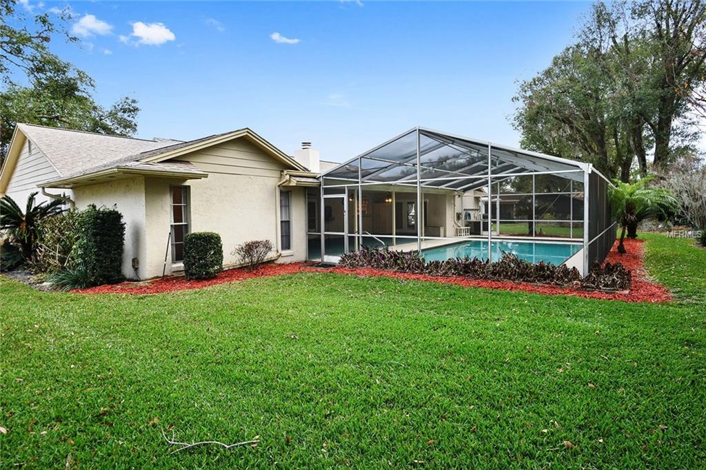 402 SPRING VALLEY LANE, ALTAMONTE SPRINGS, Florida 32714, 4 Bedrooms Bedrooms, 9 Rooms Rooms,3 BathroomsBathrooms,Residential,For sale,SPRING VALLEY,O5561515