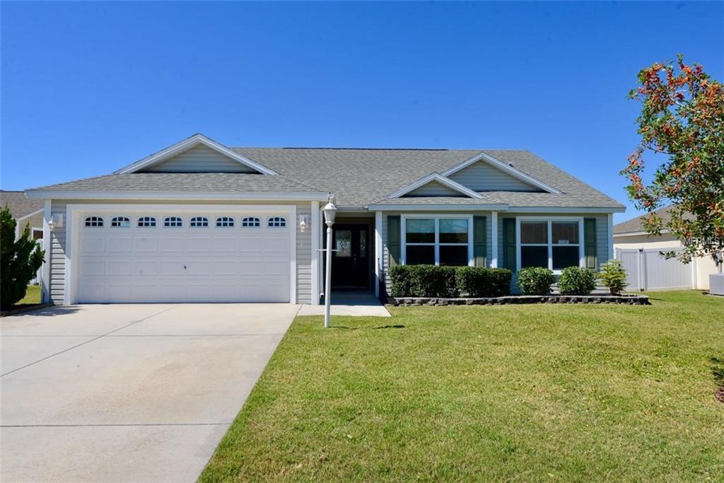 12085 NE 51ST CIRCLE, OXFORD, Florida 34484, 4 Bedrooms Bedrooms, 7 Rooms Rooms,2 BathroomsBathrooms,Residential,For sale,51ST,G4839899
