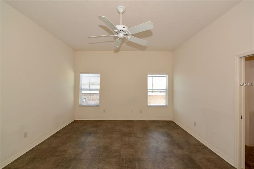 12085 NE 51ST CIRCLE, OXFORD, Florida 34484, 4 Bedrooms Bedrooms, 7 Rooms Rooms,2 BathroomsBathrooms,Residential,For sale,51ST,G4839899