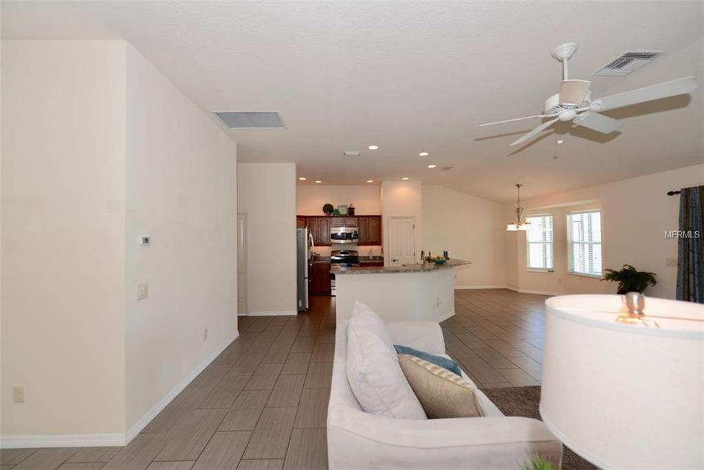 12085 NE 51ST CIRCLE, OXFORD, Florida 34484, 4 Bedrooms Bedrooms, 7 Rooms Rooms,2 BathroomsBathrooms,Residential,For sale,51ST,G4839899