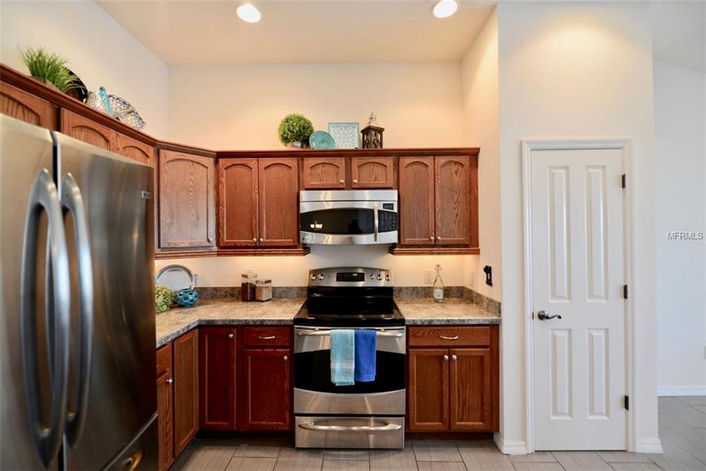 12085 NE 51ST CIRCLE, OXFORD, Florida 34484, 4 Bedrooms Bedrooms, 7 Rooms Rooms,2 BathroomsBathrooms,Residential,For sale,51ST,G4839899