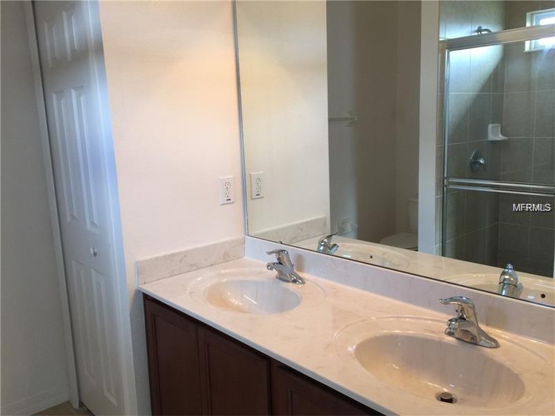 10042 MADISON BANKS STREET, ORLANDO, Florida 32827, 4 Bedrooms Bedrooms, 6 Rooms Rooms,3 BathroomsBathrooms,Residential,For sale,MADISON BANKS,S4848867