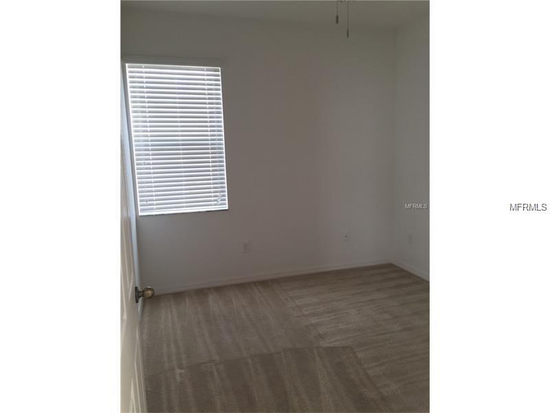 10042 MADISON BANKS STREET, ORLANDO, Florida 32827, 4 Bedrooms Bedrooms, 6 Rooms Rooms,3 BathroomsBathrooms,Residential,For sale,MADISON BANKS,S4848867