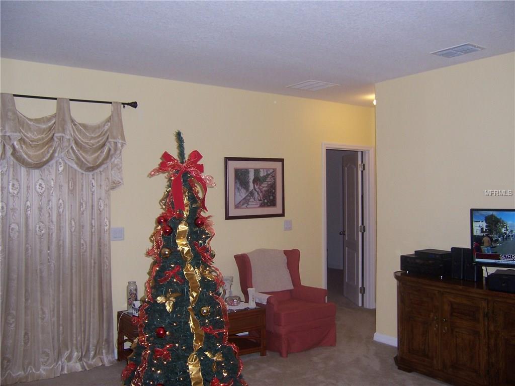 147 MILESTONE DRIVE, HAINES CITY, Florida 33844, 3 Bedrooms Bedrooms, 5 Rooms Rooms,2 BathroomsBathrooms,Residential,For sale,MILESTONE,O5550879