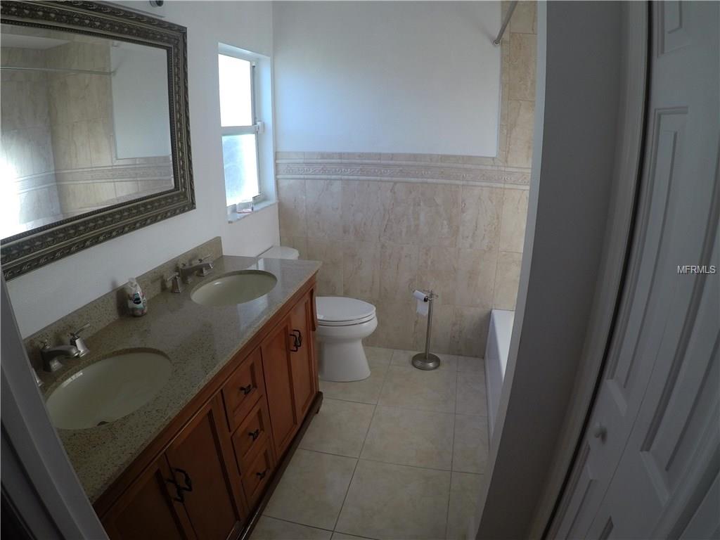 525 PROVIDENCE BOULEVARD, DELTONA, Florida 32725, 3 Bedrooms Bedrooms, 5 Rooms Rooms,2 BathroomsBathrooms,Residential,For sale,PROVIDENCE,O5552817