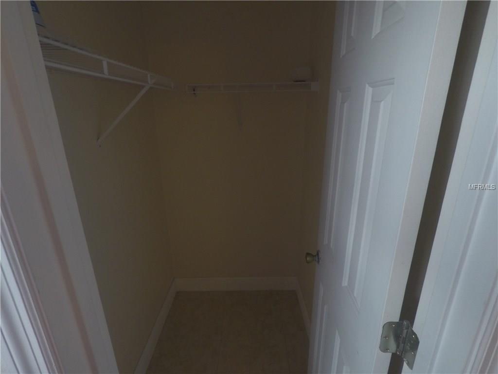 525 PROVIDENCE BOULEVARD, DELTONA, Florida 32725, 3 Bedrooms Bedrooms, 5 Rooms Rooms,2 BathroomsBathrooms,Residential,For sale,PROVIDENCE,O5552817