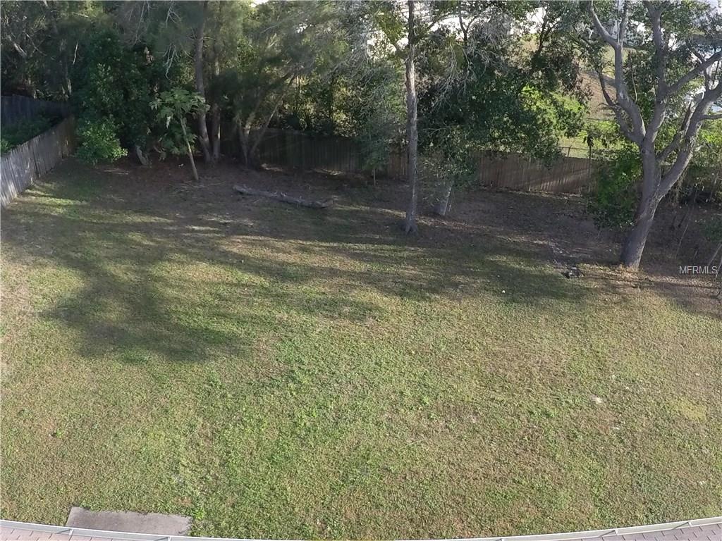 525 PROVIDENCE BOULEVARD, DELTONA, Florida 32725, 3 Bedrooms Bedrooms, 5 Rooms Rooms,2 BathroomsBathrooms,Residential,For sale,PROVIDENCE,O5552817