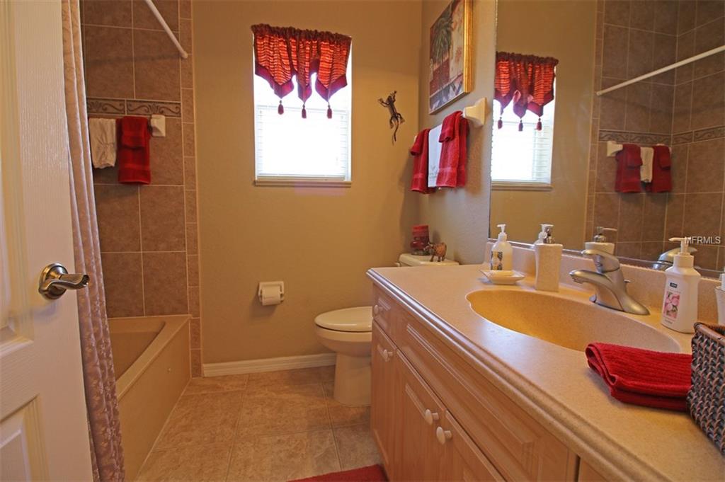 1364 W HILLSBOROUGH BOULEVARD, NORTH PORT, Florida 34288, 3 Bedrooms Bedrooms, 9 Rooms Rooms,2 BathroomsBathrooms,Residential,For sale,HILLSBOROUGH,C7247353