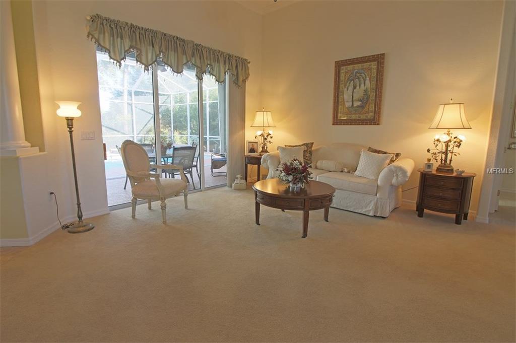 1364 W HILLSBOROUGH BOULEVARD, NORTH PORT, Florida 34288, 3 Bedrooms Bedrooms, 9 Rooms Rooms,2 BathroomsBathrooms,Residential,For sale,HILLSBOROUGH,C7247353