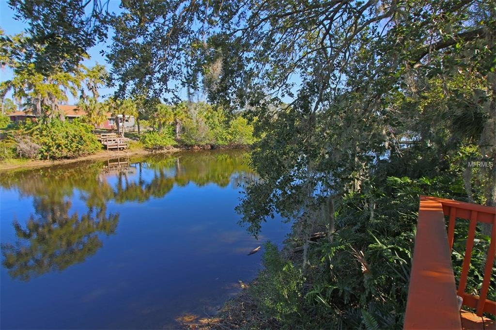 1364 W HILLSBOROUGH BOULEVARD, NORTH PORT, Florida 34288, 3 Bedrooms Bedrooms, 9 Rooms Rooms,2 BathroomsBathrooms,Residential,For sale,HILLSBOROUGH,C7247353