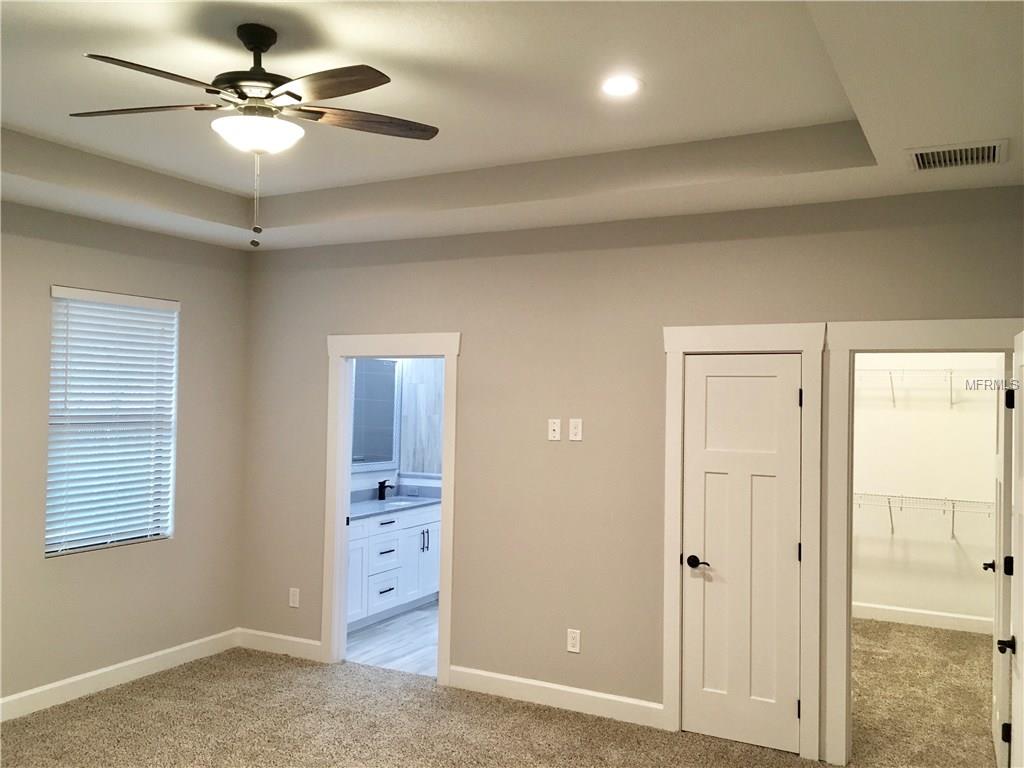 203 1/2 W HAMILTON AVENUE, TAMPA, Florida 33604, 4 Bedrooms Bedrooms, 3 Rooms Rooms,2 BathroomsBathrooms,Residential,For sale,HAMILTON,T2922355