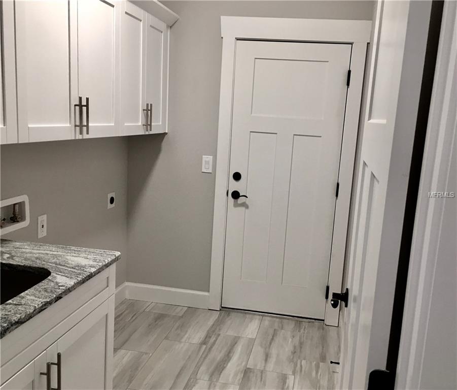 203 1/2 W HAMILTON AVENUE, TAMPA, Florida 33604, 4 Bedrooms Bedrooms, 3 Rooms Rooms,2 BathroomsBathrooms,Residential,For sale,HAMILTON,T2922355