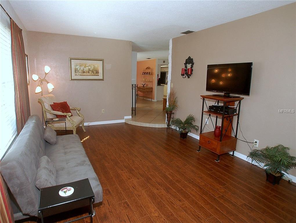 2341 MANGRUM DRIVE, DUNEDIN, Florida 34698, 3 Bedrooms Bedrooms, 10 Rooms Rooms,2 BathroomsBathrooms,Residential,For sale,MANGRUM,U7844968