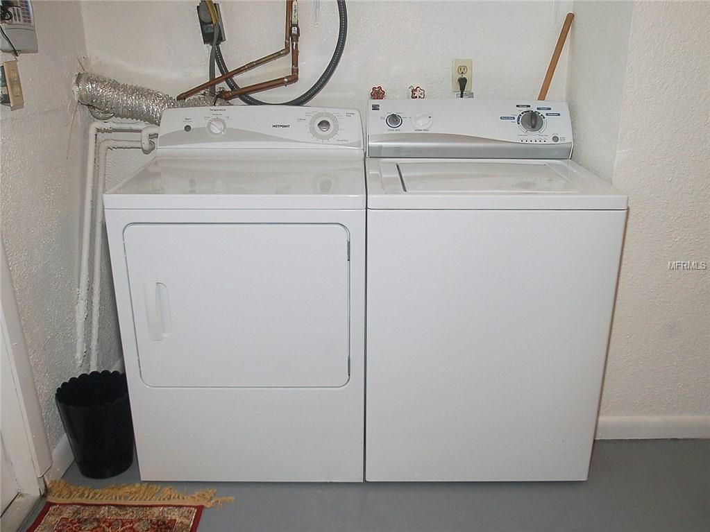 2341 MANGRUM DRIVE, DUNEDIN, Florida 34698, 3 Bedrooms Bedrooms, 10 Rooms Rooms,2 BathroomsBathrooms,Residential,For sale,MANGRUM,U7844968