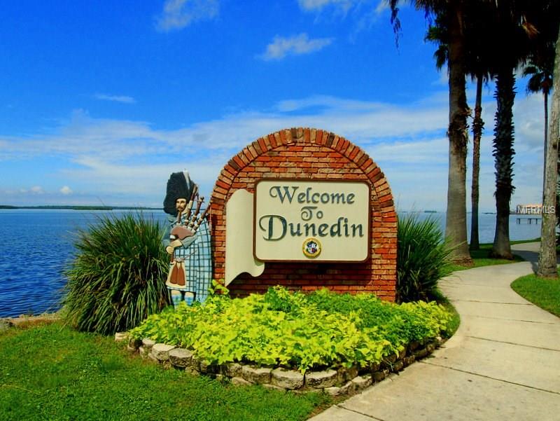 2341 MANGRUM DRIVE, DUNEDIN, Florida 34698, 3 Bedrooms Bedrooms, 10 Rooms Rooms,2 BathroomsBathrooms,Residential,For sale,MANGRUM,U7844968