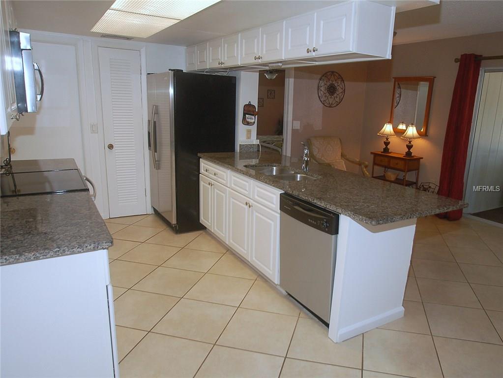 2341 MANGRUM DRIVE, DUNEDIN, Florida 34698, 3 Bedrooms Bedrooms, 10 Rooms Rooms,2 BathroomsBathrooms,Residential,For sale,MANGRUM,U7844968