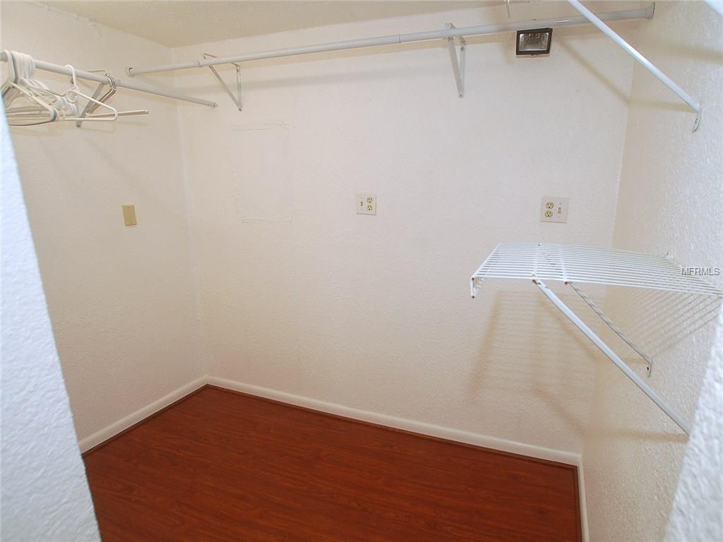 2341 MANGRUM DRIVE, DUNEDIN, Florida 34698, 3 Bedrooms Bedrooms, 10 Rooms Rooms,2 BathroomsBathrooms,Residential,For sale,MANGRUM,U7844968