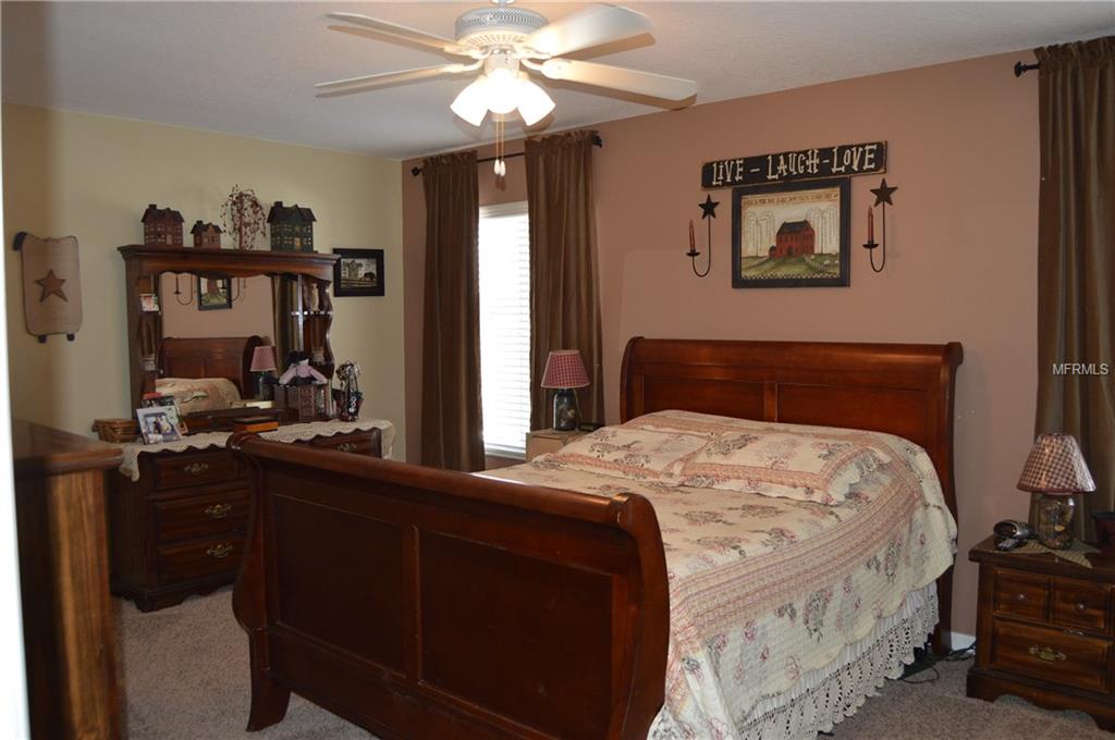 6410 PINE TOP WAY, WESLEY CHAPEL, Florida 33545, 3 Bedrooms Bedrooms, 8 Rooms Rooms,2 BathroomsBathrooms,Residential,For sale,PINE TOP,T2925197