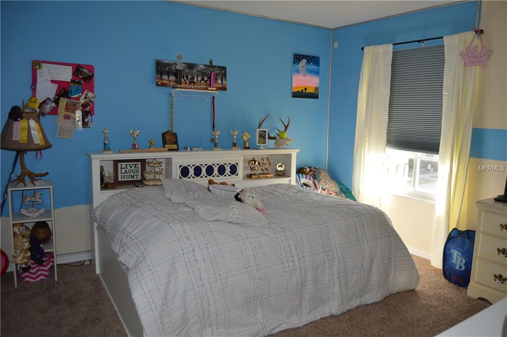 6410 PINE TOP WAY, WESLEY CHAPEL, Florida 33545, 3 Bedrooms Bedrooms, 8 Rooms Rooms,2 BathroomsBathrooms,Residential,For sale,PINE TOP,T2925197